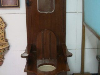 toilet musuem