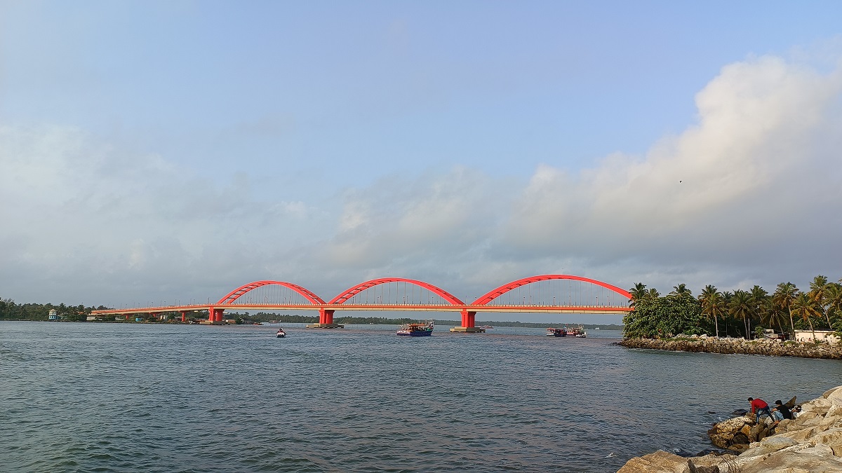 Valiyazheekal beach