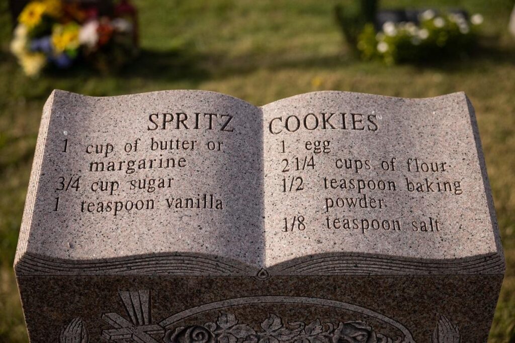 The trend of inscribing recipes on tombstone